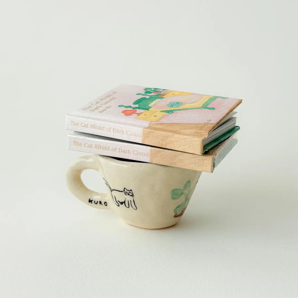 “The Cat Afraid of Dark Clouds” Picture Book