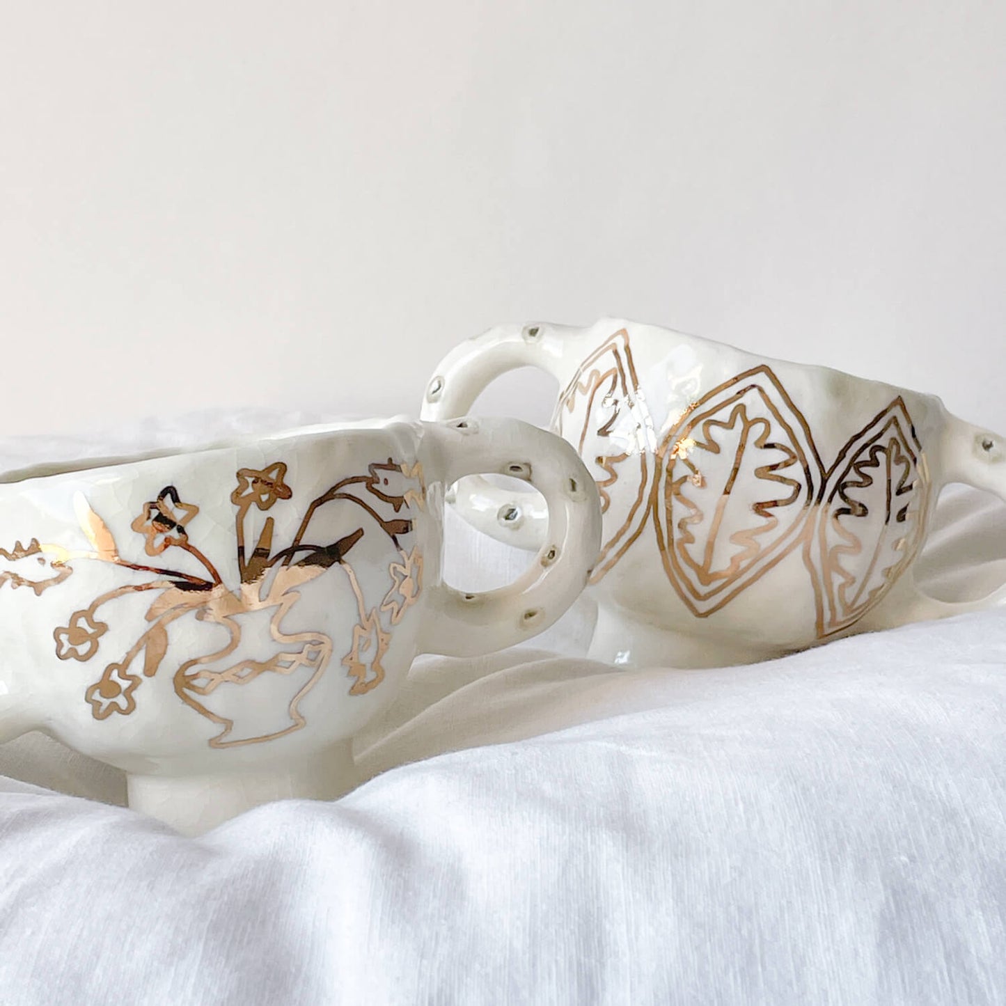 YALLA Double Handle Mug 02