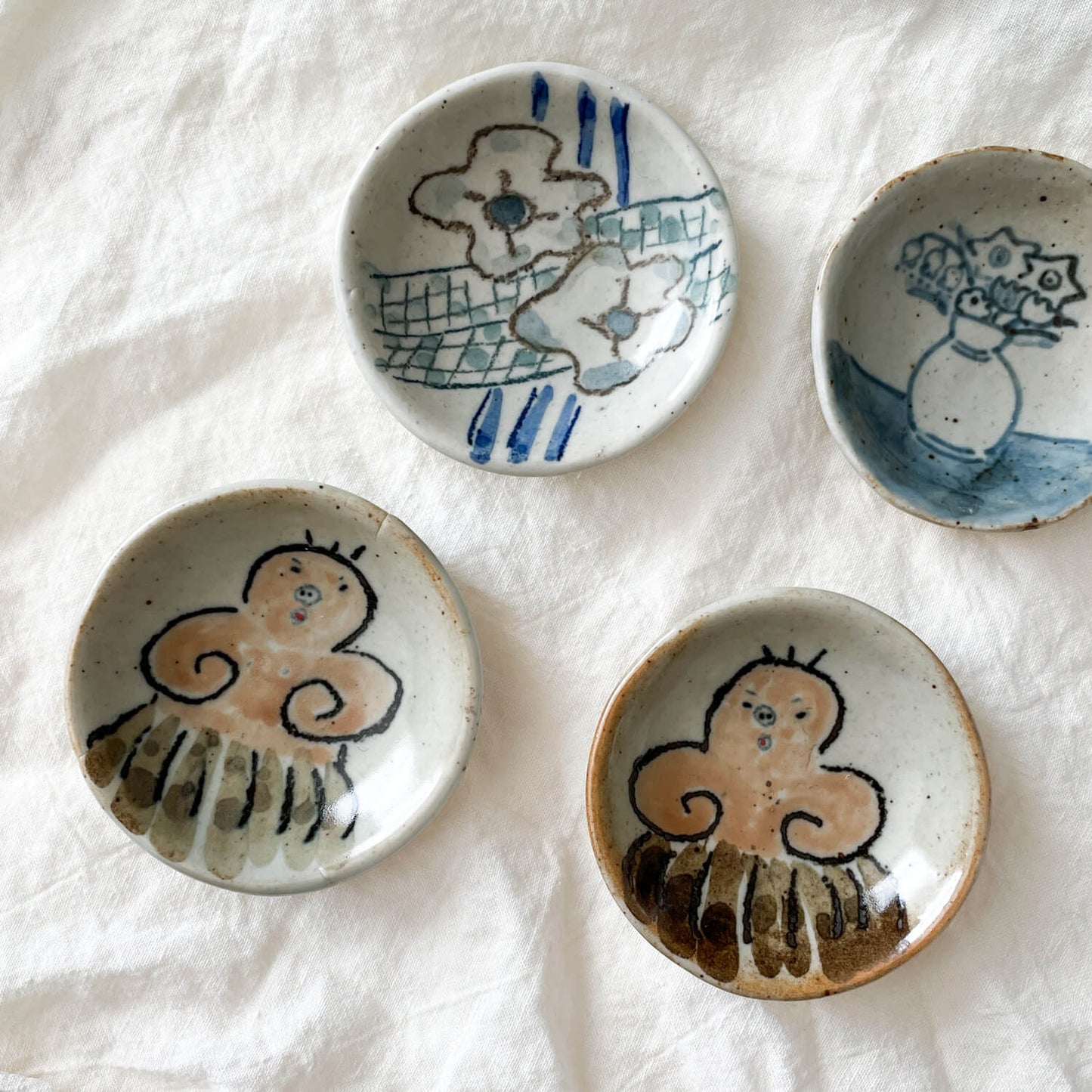 Small Plate - Flower Vase