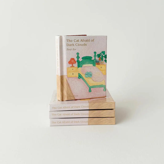 “The Cat Afraid of Dark Clouds” Picture Book