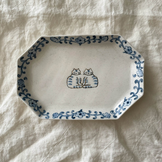 Plate - Two Cats Octagon